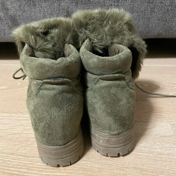 Free People green booties - Picture 5 of 11